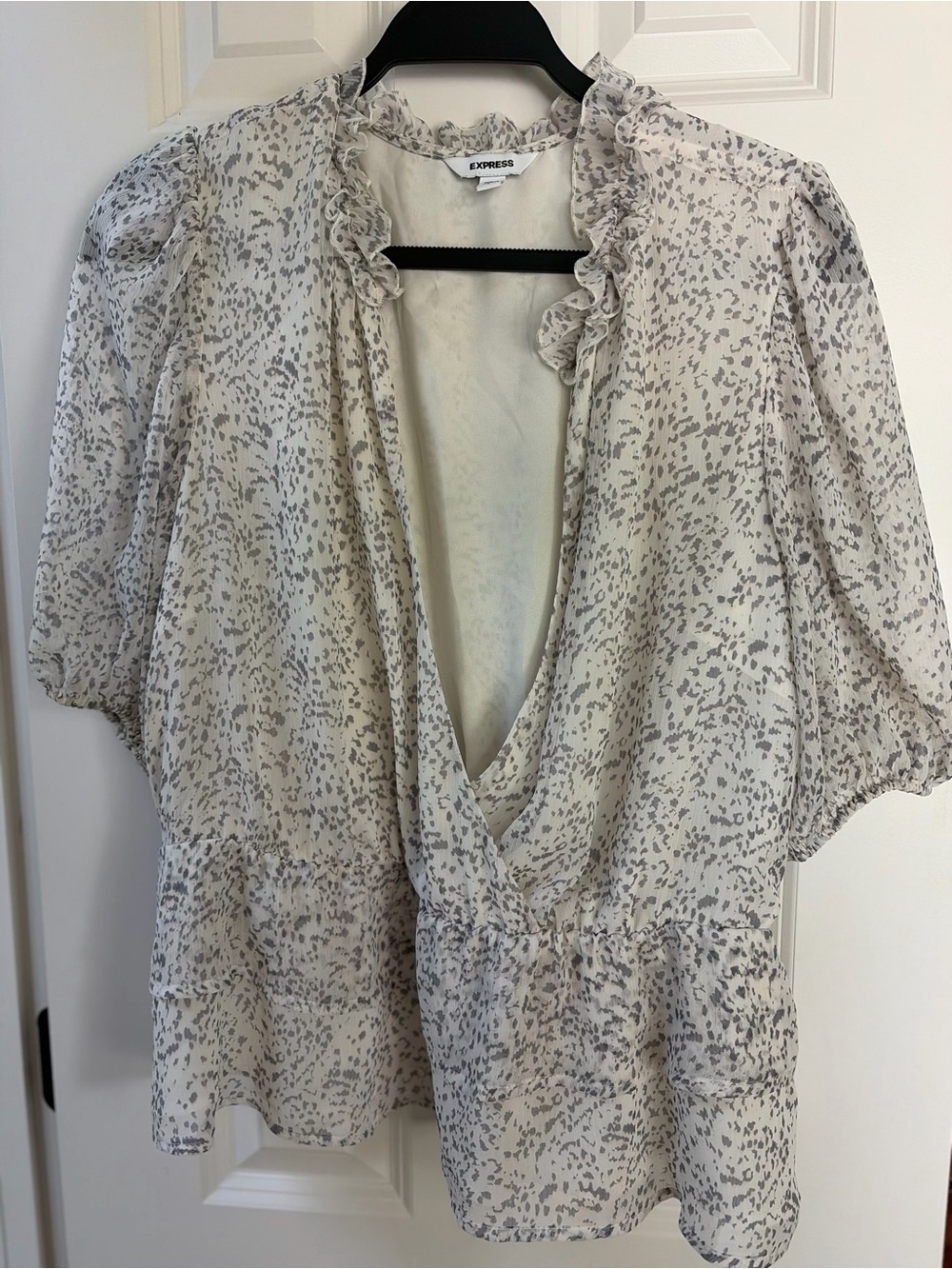 Express Cream Blouse with Gray Speckle Print and Ruffle V-Neck